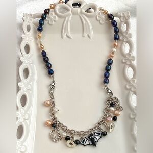 N231-Halloween Collection Black,Peach Pink And While Pearl Necklace/Bracelet Set